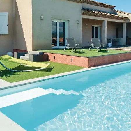 Belle Maison De 3 à Hébergement de vacances Quarante