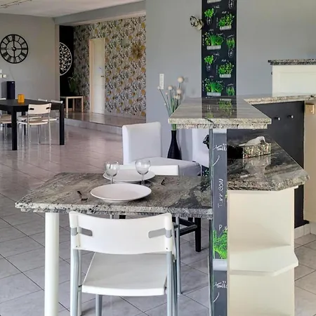 Hébergement de vacances Belle Maison De 3 à *