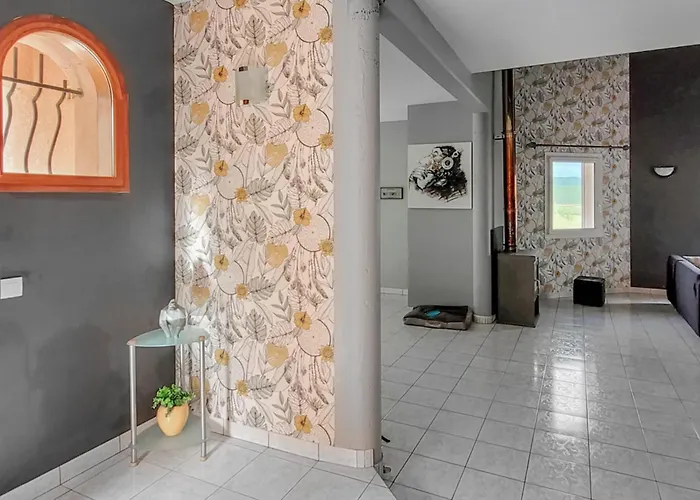 別荘 3 Bedroom Cozy In Quarante